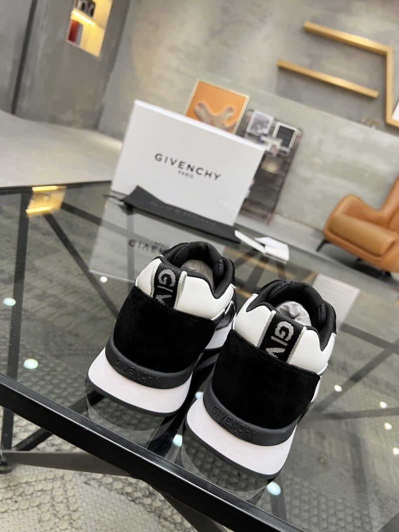 Givenchy Sneakers